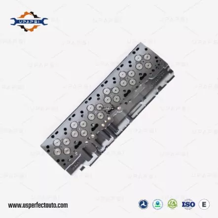 Cummins ISDE6.7 Cylinder Head 4942138 para sa Cummins ISL ISC 8.3L 8.9L